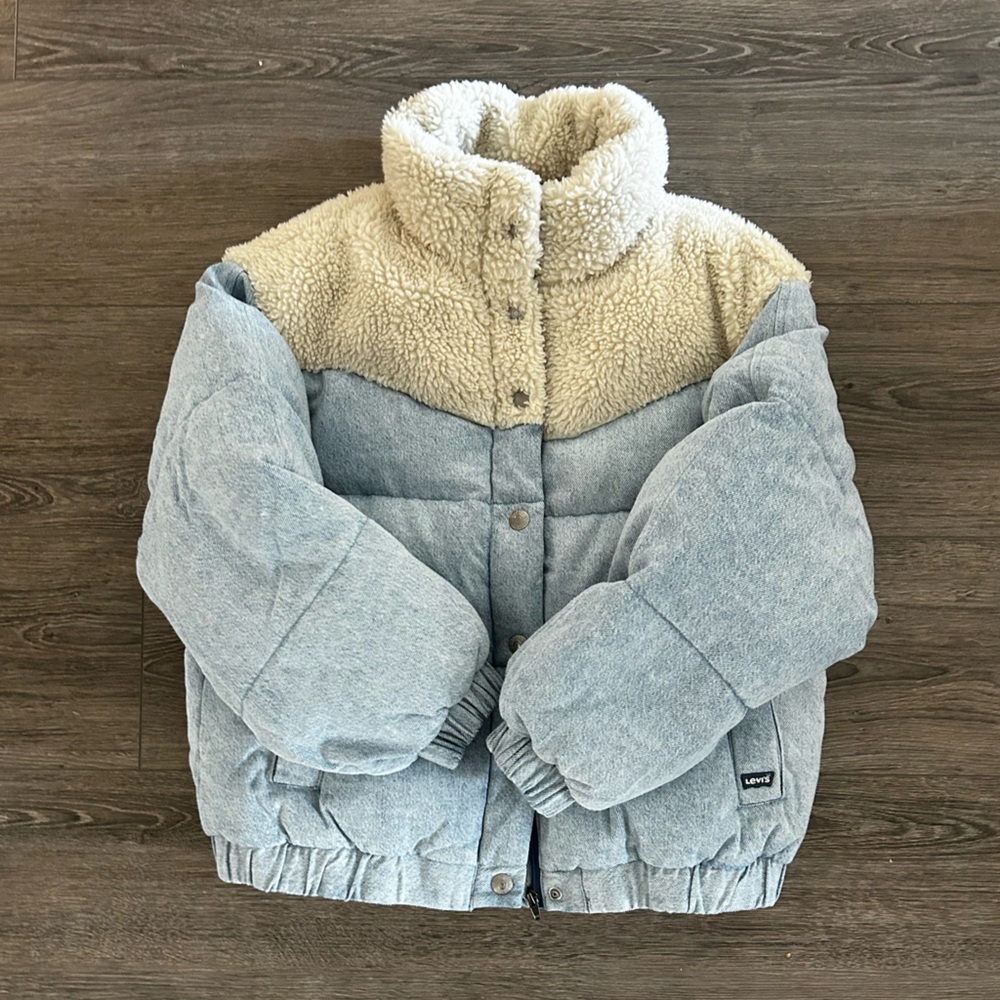 Levi’s Juno Western Down Crop Chambray Sherpa Puffer Light Denim Coat Sz XS - Picture 7 of 16